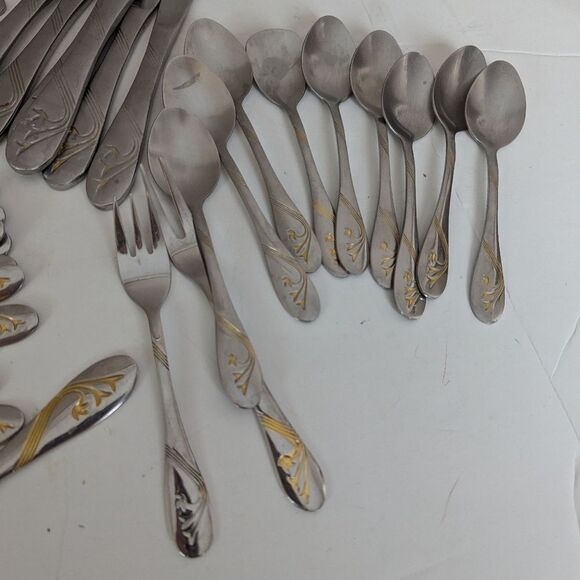 Vintage German Flatware Set – Edelstahl Rostfrei 18/10 by Amil – Mixed Pieces - Picture 10 of 10